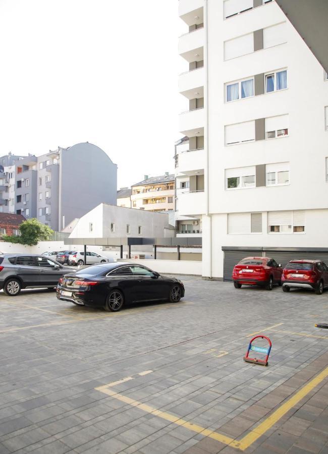 Supernova City Center - Free Private Parking Novi Sad Extérieur photo